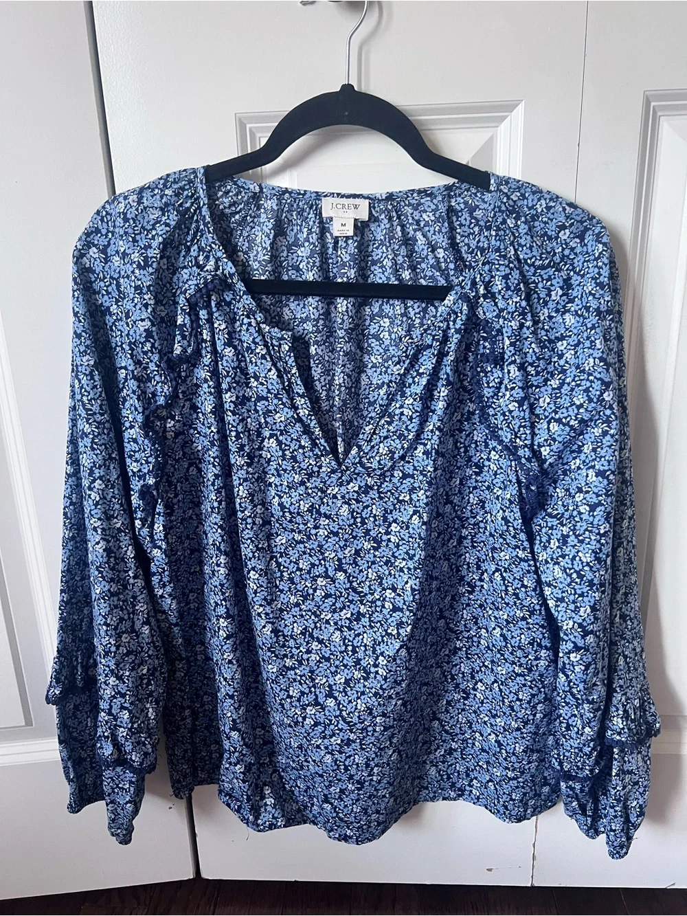 J. Crew Blue Micro-Floral Split V-Neck Blouse Sz M